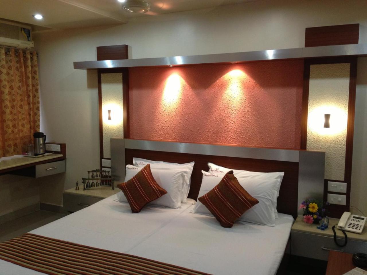 Navaratna Delight Coimbatore Exterior foto