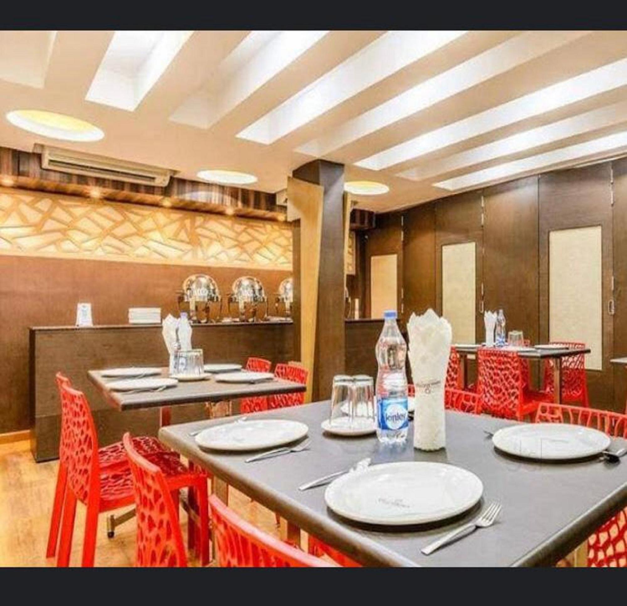 Navaratna Delight Coimbatore Exterior foto